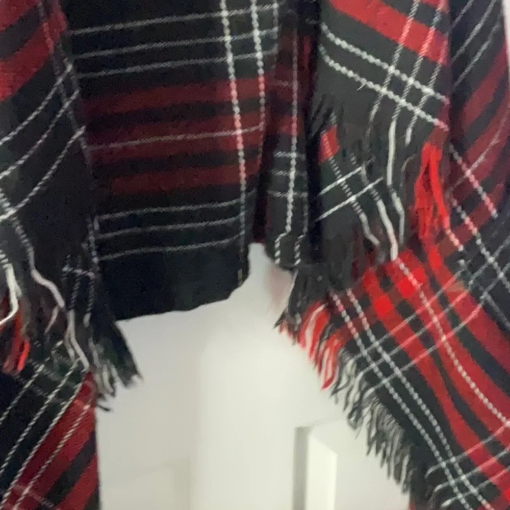 Plaid Vest with Fringes